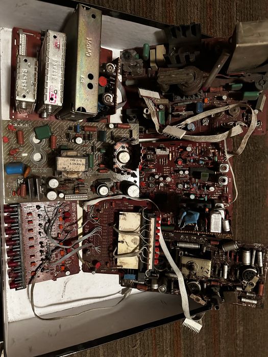 Плати різноманітні до старих телевізорів СССР