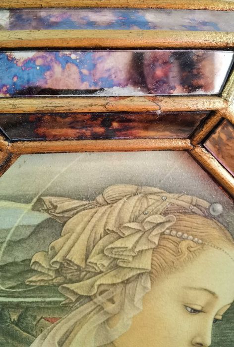 Quadro antigo em bom estado