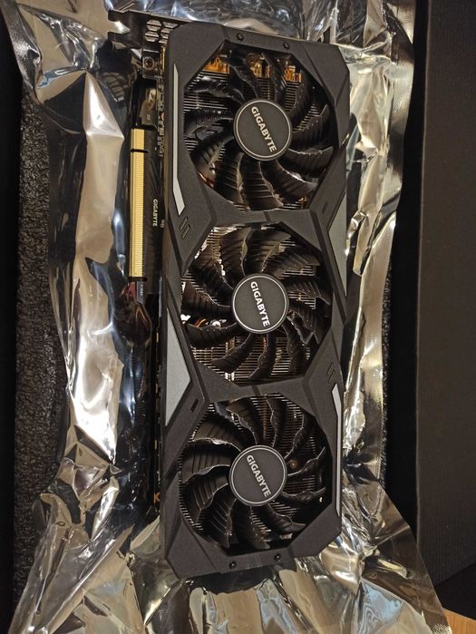 Відеокарта 2070 super 8 GB Gigabyte gaming oc 3x