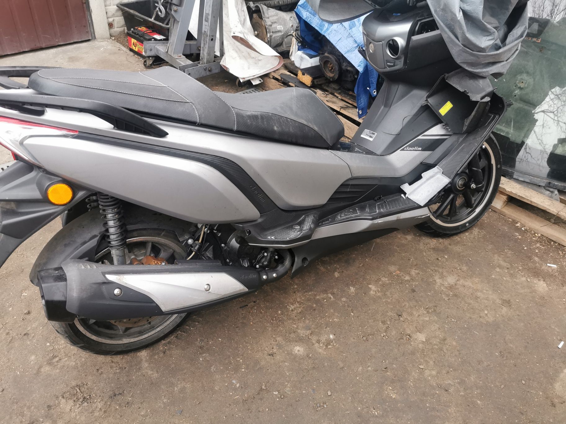 Części skuter daelim xq 125 /250