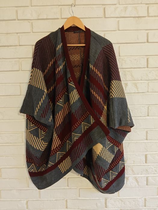 Oversize obszerny sweter kardigan narzutka Boho etno aztecki