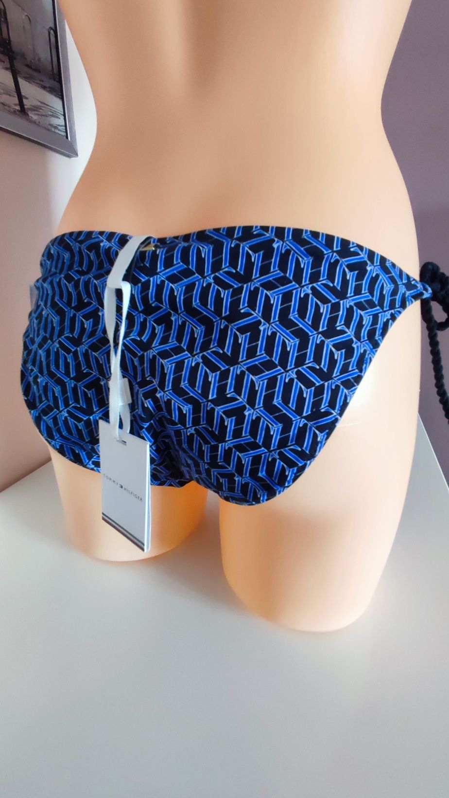 Nowe majtki od stroju kąpielowego marki Tommy Hilfiger