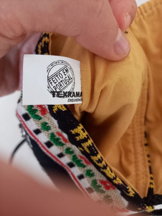 Mala de pano vinda dos Açores.  Artigo autêntico e rigorosamente novo.