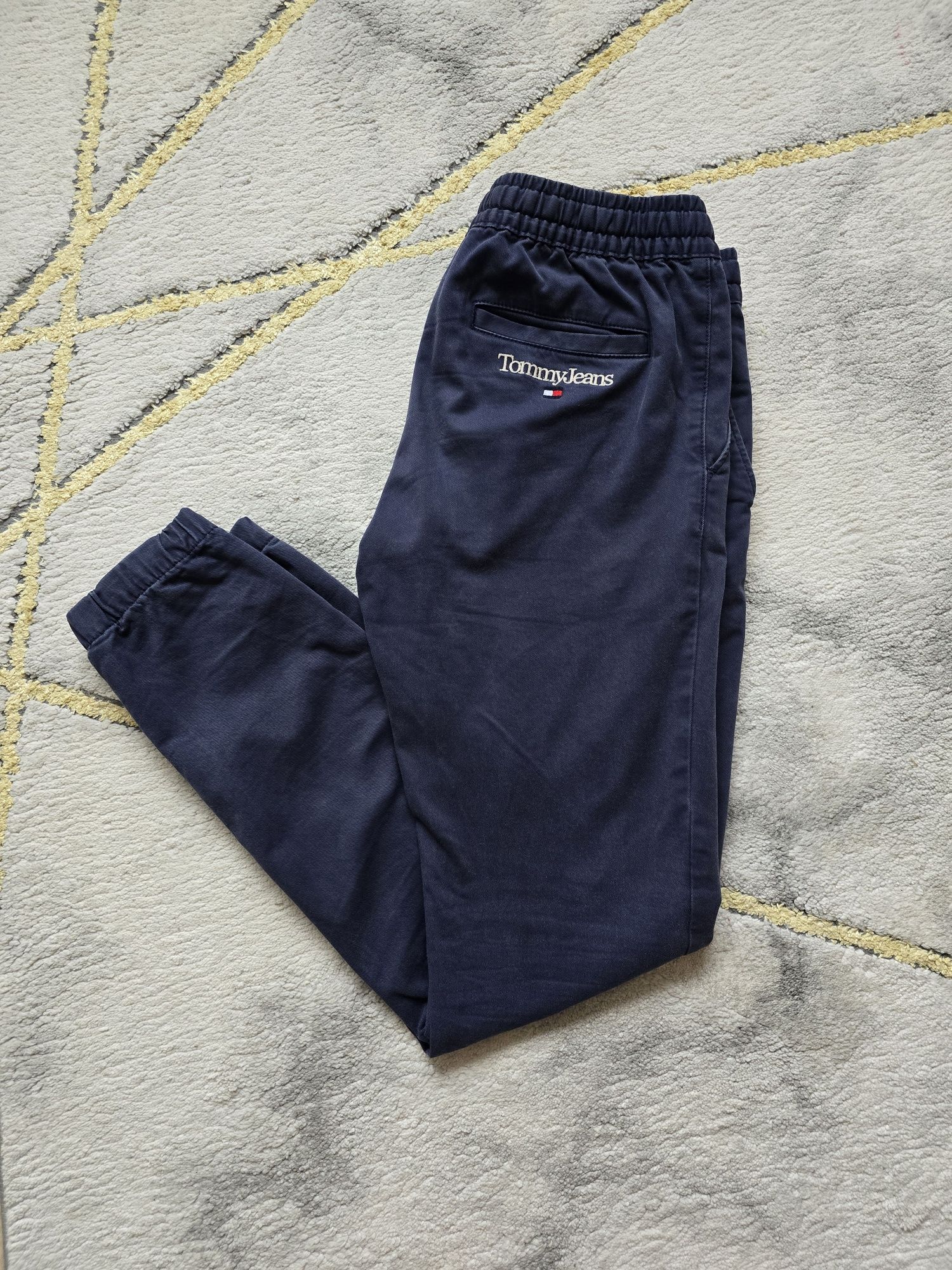 Spodnie joggery Tommy Hilfiger granatowe, rozmiar S