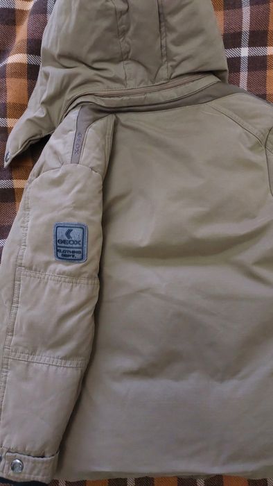 Зимняя куртка-пуховик  Geox на мальчика 4года