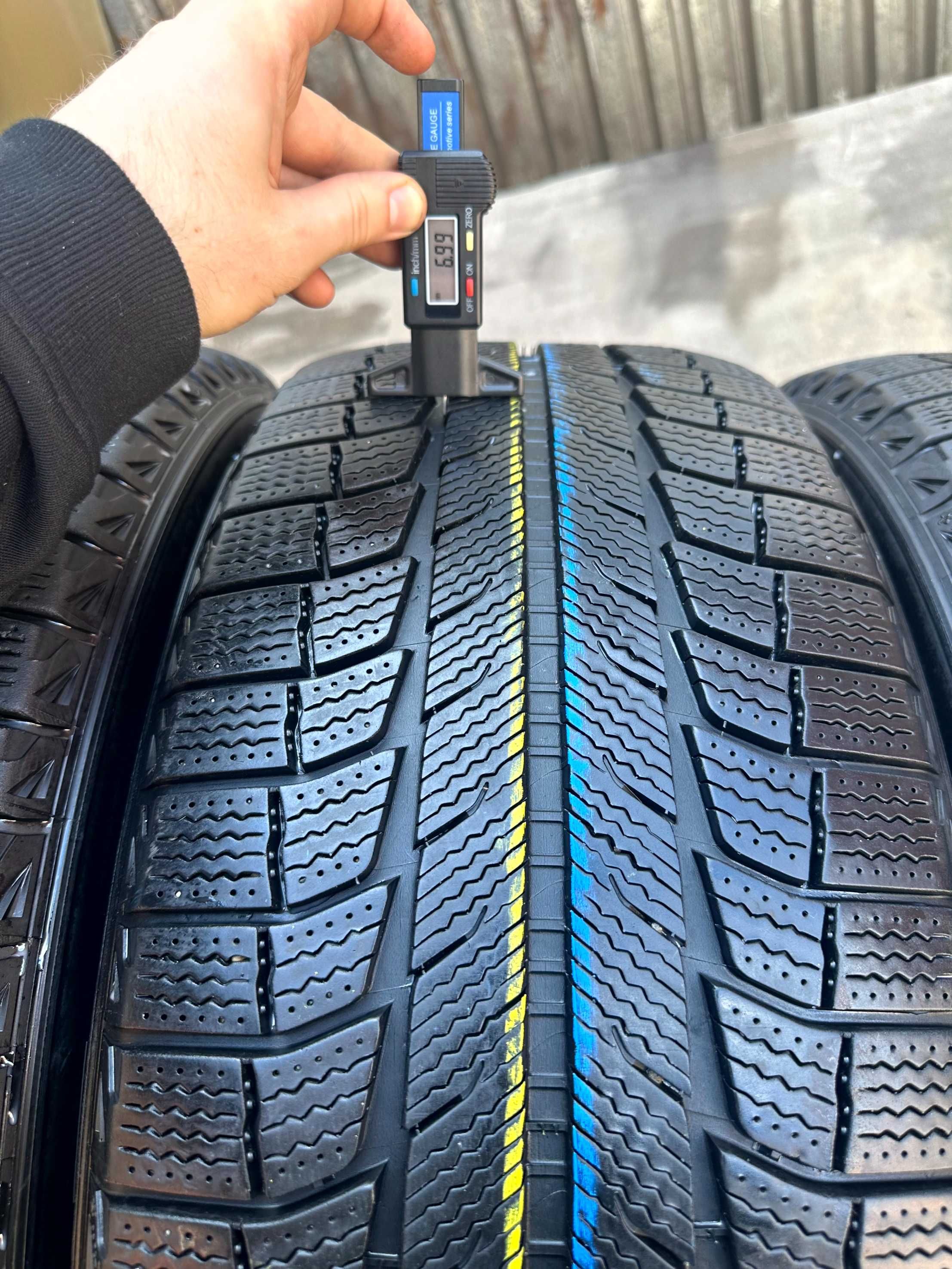 Шины БУ 255 50 R 19 Michelin X ice Резина зима