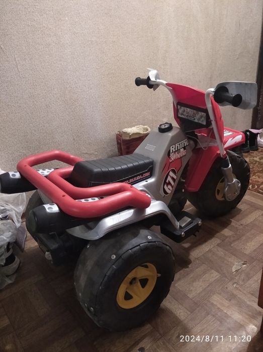 Дитячий електричний квадроцикл