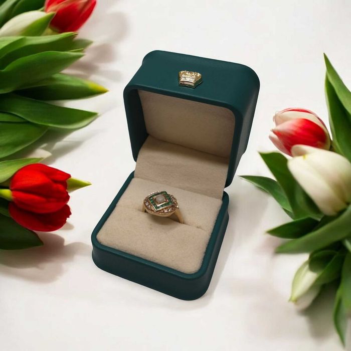 Wyjątkowy Złoty pierścionek -opal i diamenty, P.375/3,04(G)/R.13