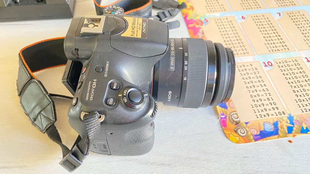 Дзеркальний фотоапарат SONY Slt-a58