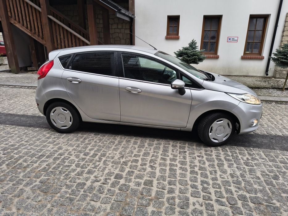 Ford fiesta Titanium Ghia 1.3 benzynka