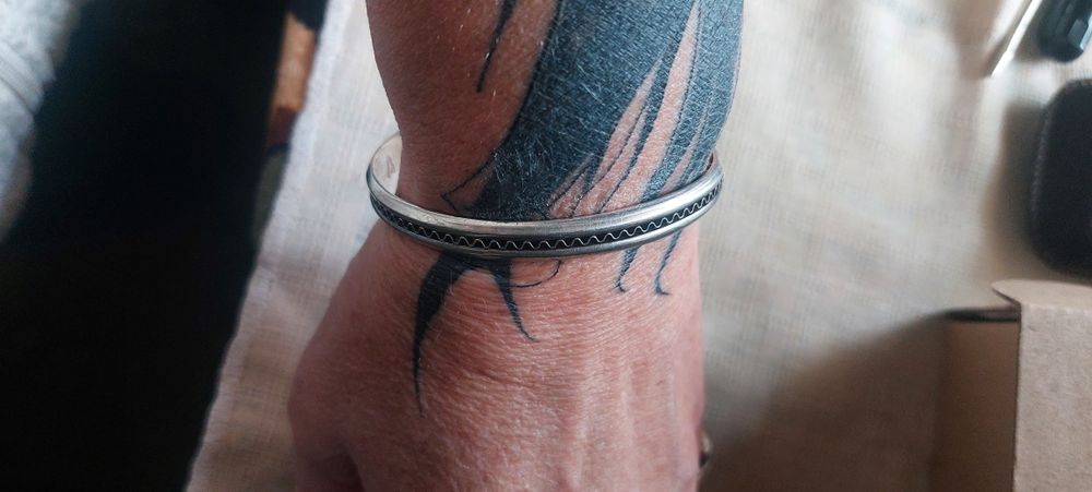 Продам серебро браслет