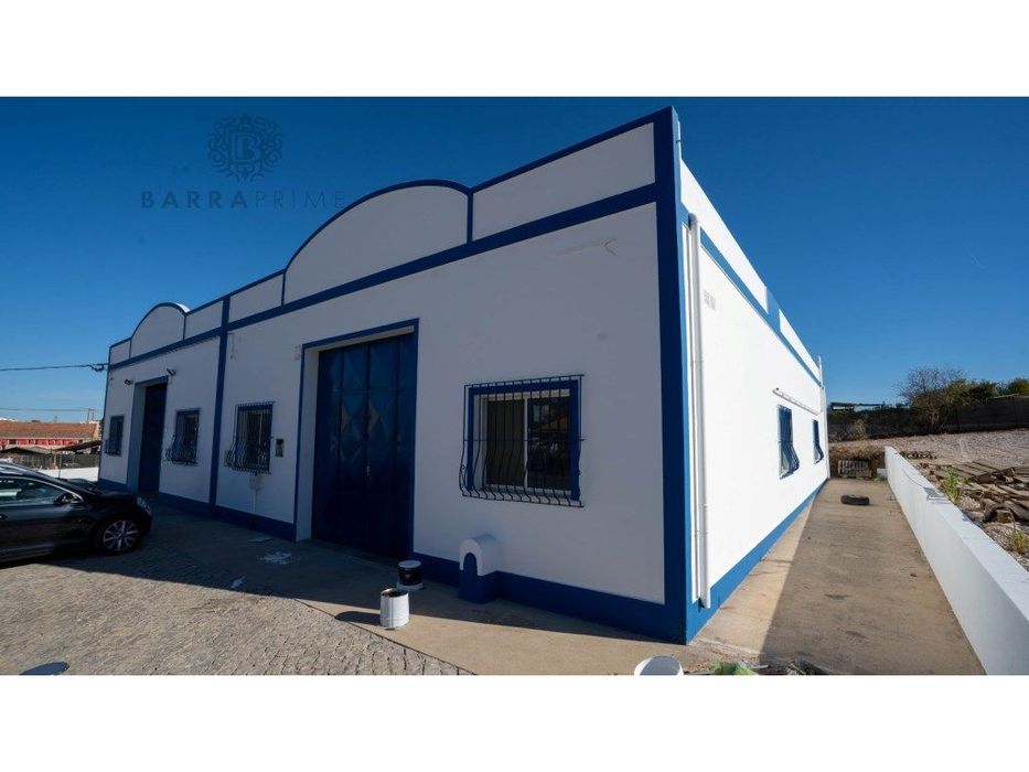 Armazém para Arrendar Almancil - Troto