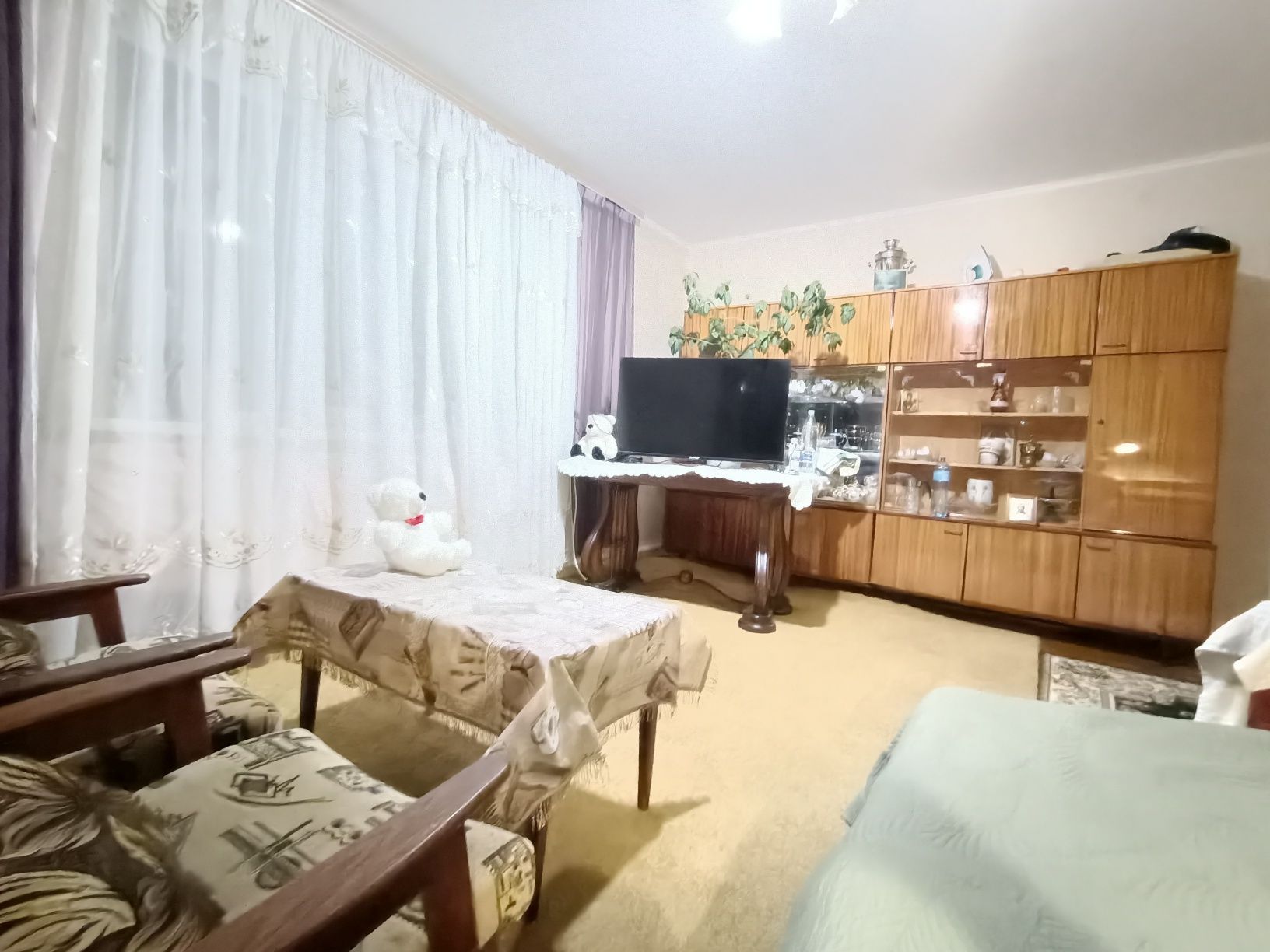 Оренда Окремого Будинку! Центр, на будь-який термін для сім'ї або ЗСУ.