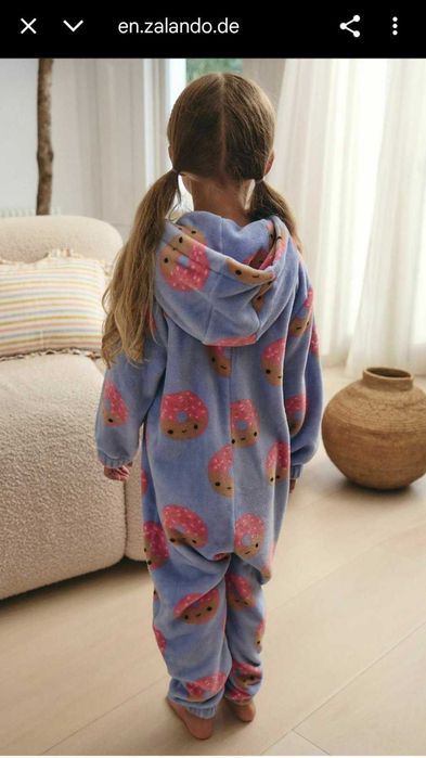 Комбінезон домашній, теплий, мякенький.