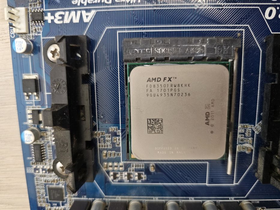 Комплект для ПК – AMD FX-8350 + 16GB RAM + Gigabyte GA-970A-D3