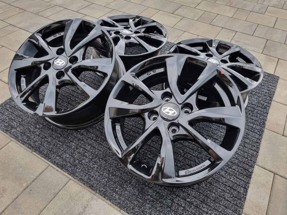Hyundai 15" nowe felgi alu i10 i20 Inster Bayon 4x100 czarne alufelgi