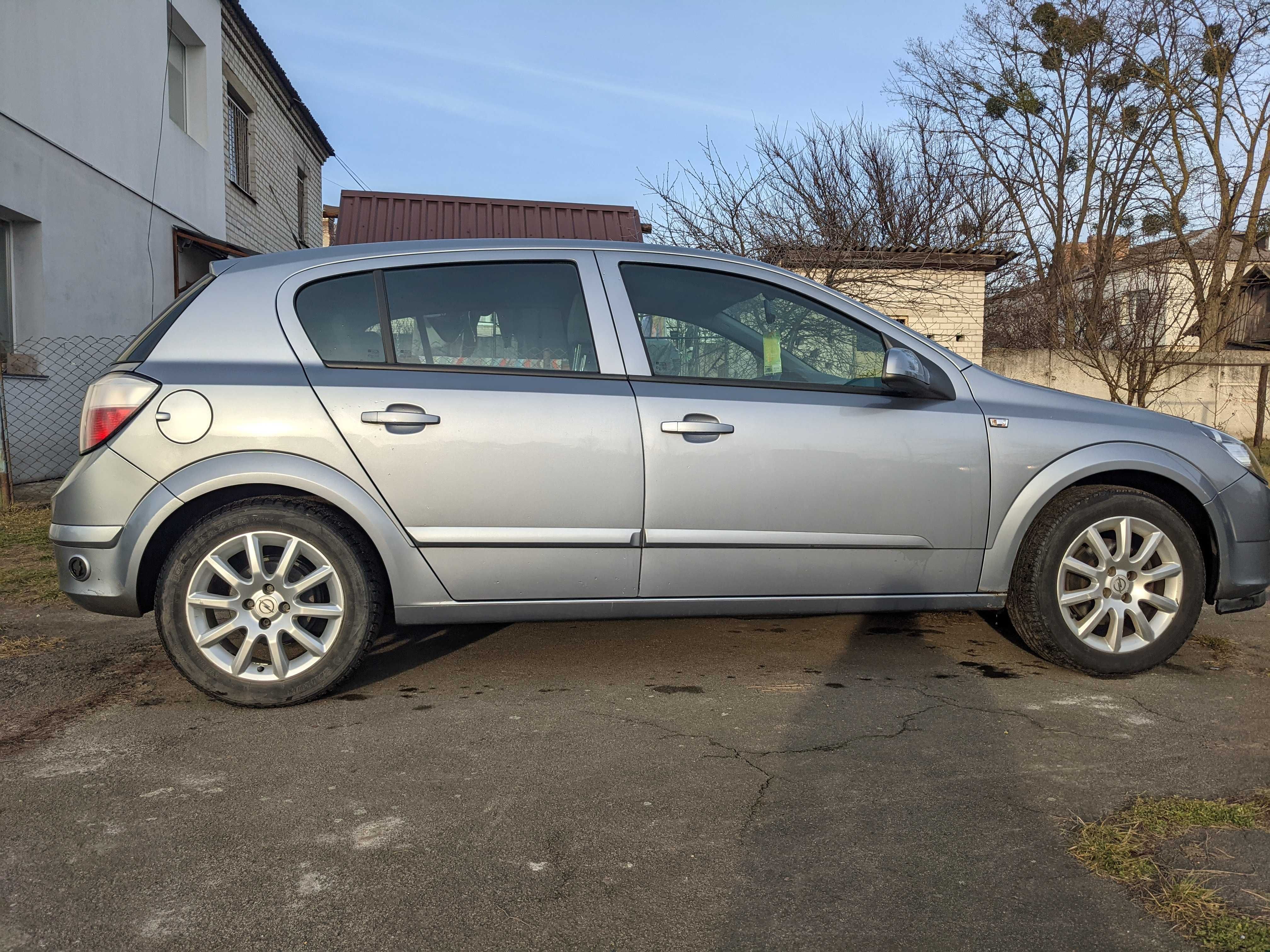 Opel Astra H Twinport (Газ/Бензин)