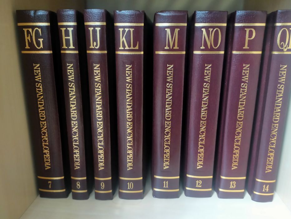 Enciclopédia completa (Inglês)