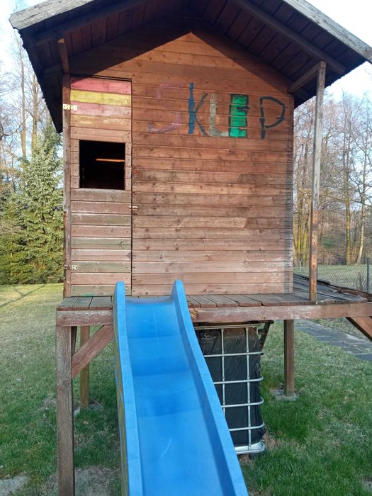 Domek drewniany dla dziecka