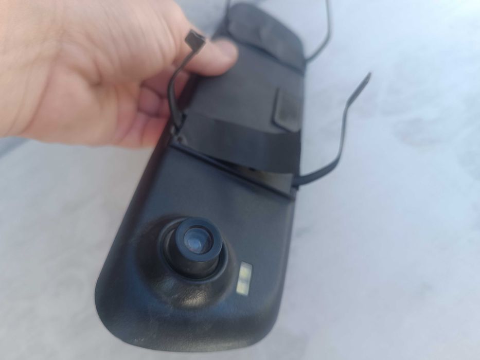 Зеркало заднего вида с камерой