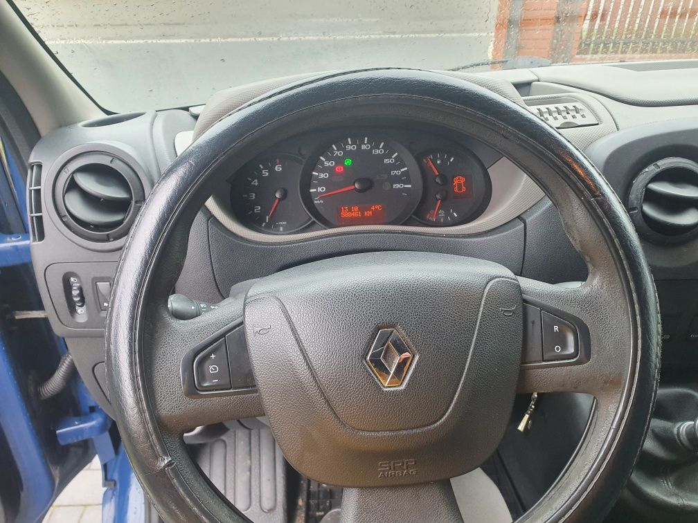 RENAULT MASTER 2.3DCI 170KM najazd laweta