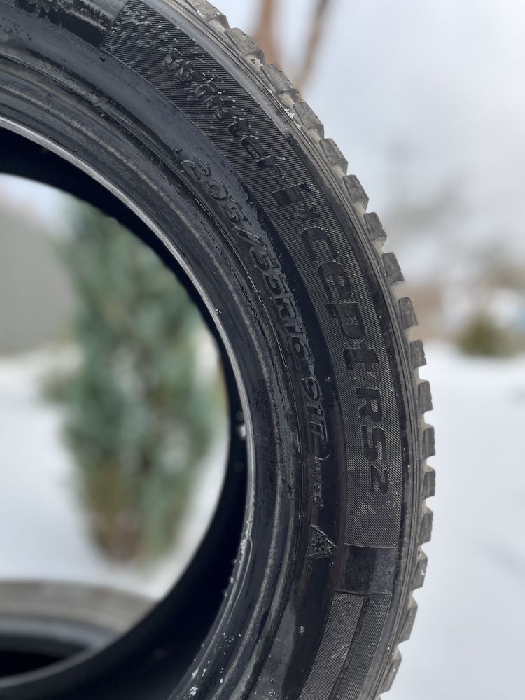 Зимова гума резина шини Hankook R16 205/55