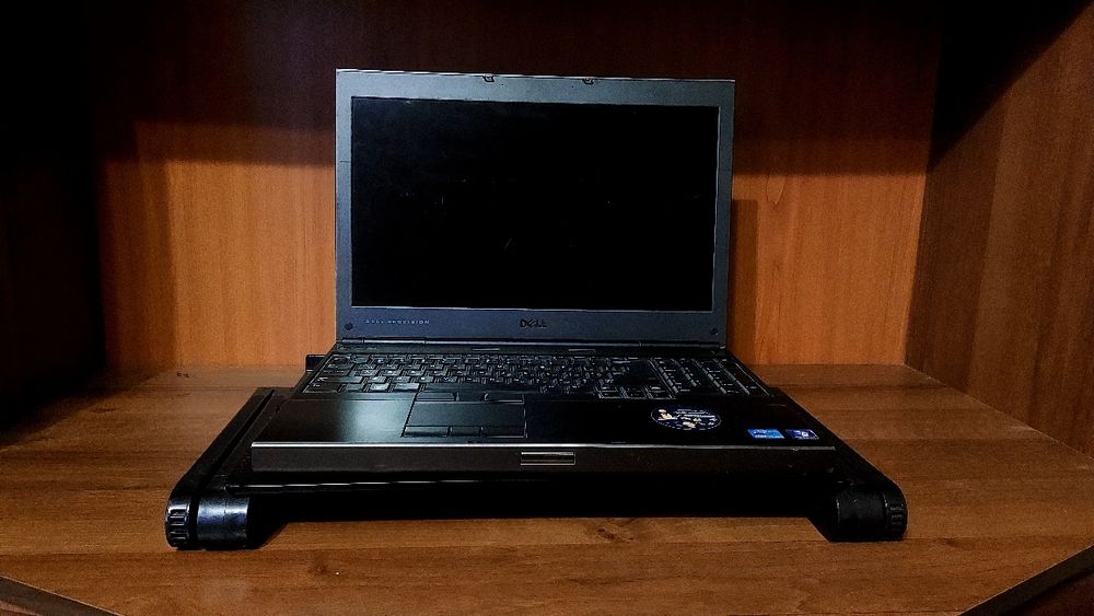 Ноутбук Dell Precision M460 (2011 рік)