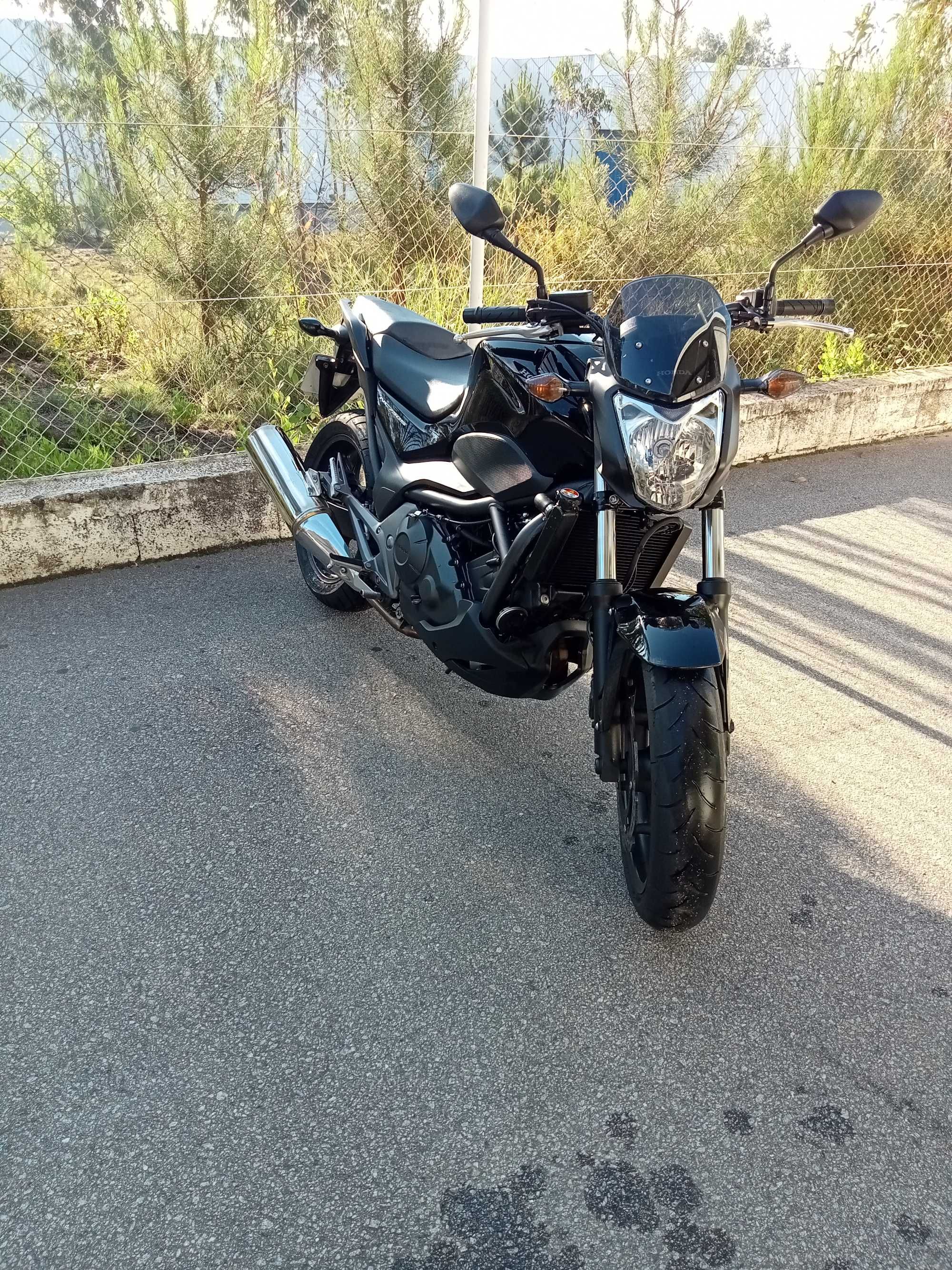 Honda NC750S como nova do ano 2015