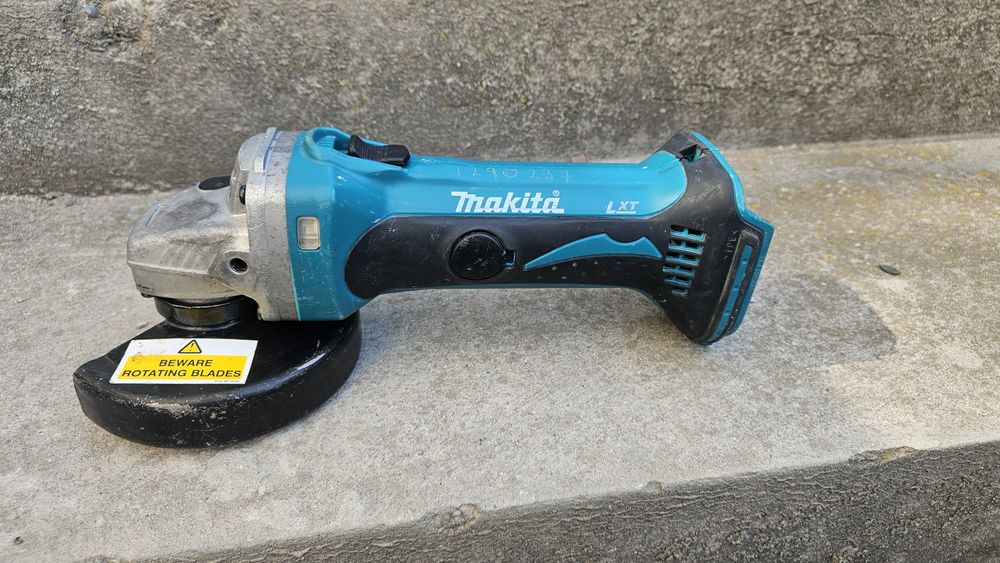 Makita dga 452 (125 мм круг) акумуляторна болгарка оригінал