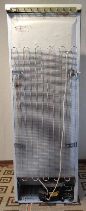 2-х камерний холодильник Днепр у робочому стані