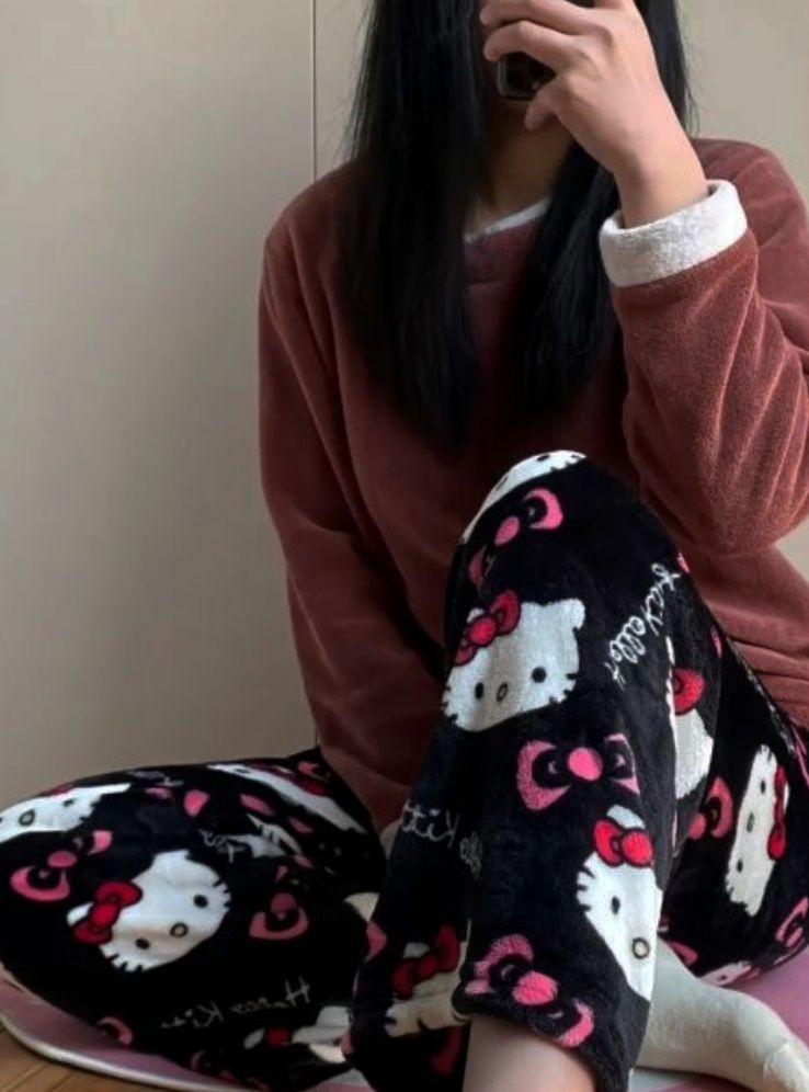 Затишні Жіночі Піжамні Штани з Hello Kitty хелоу кітті