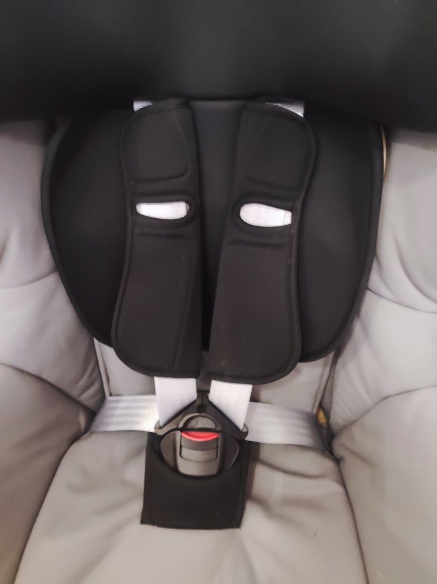 Автокрісло Britax Romer King 2