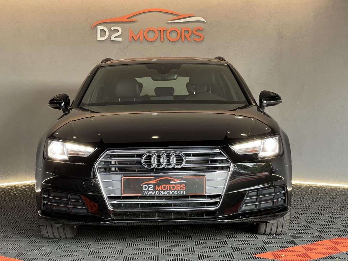 Audi A4 2.0 TDI S-line