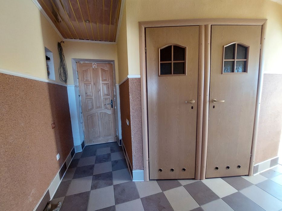 Продаж 2-кім. квартири 46м2 в. Шкільна м. Борислав