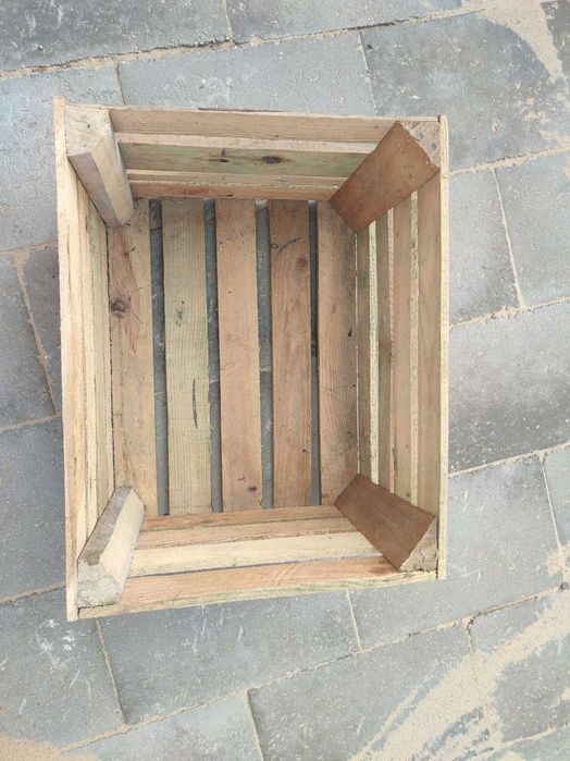 Skrzynki drewniane na warzywa