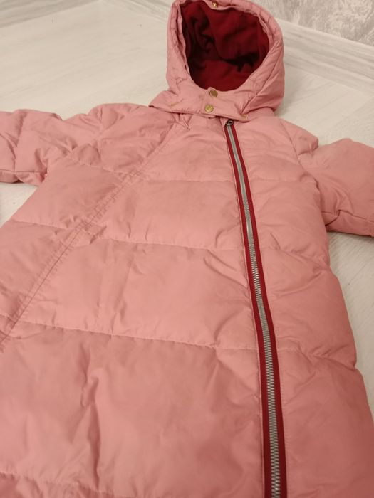 Пуховый комбинезон,сдельный,зимний  комбинезон  104-110-116