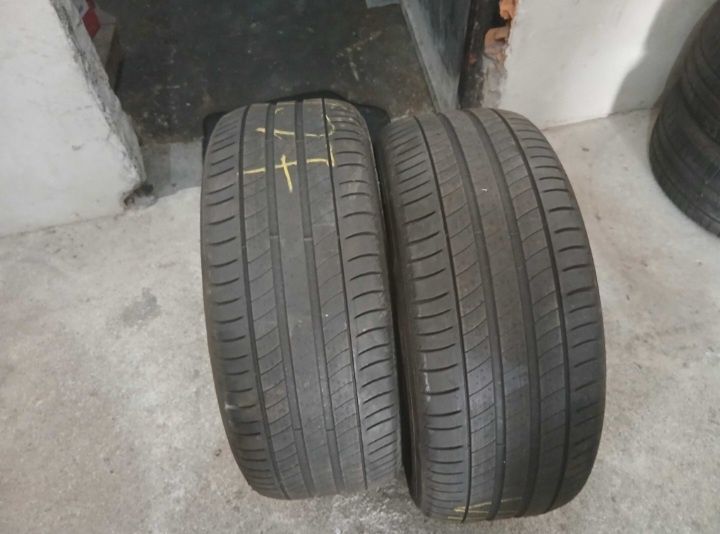 4 Pneus 225/50R17 Continental e Michelin