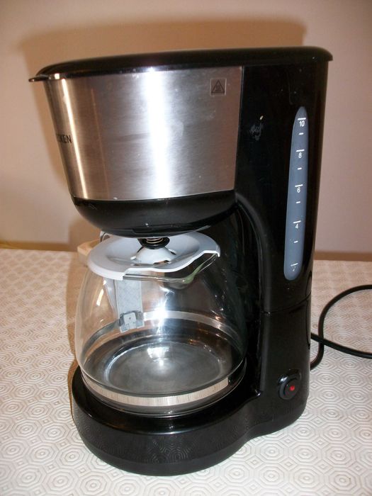 Máquina de Café Filtro BECKEN Bdcm-2179 (12 Chávenas)