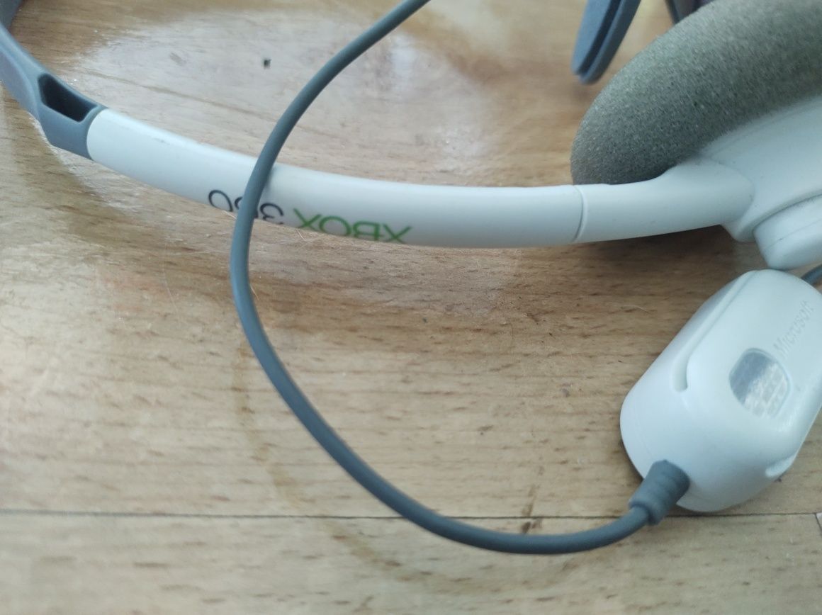 Jogos Xbox 360 mais comando de fio e headset e de vibração de voz