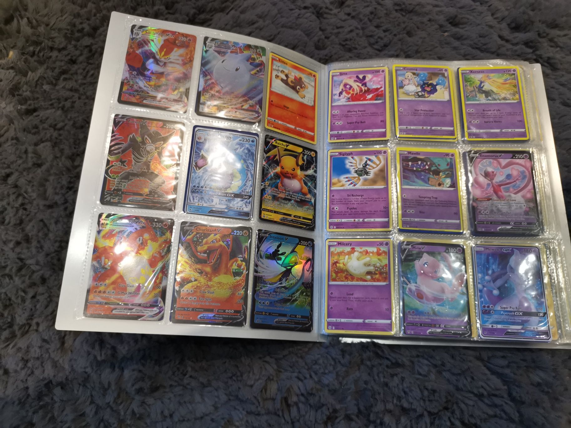 Album z 432 kartami Pokemonów