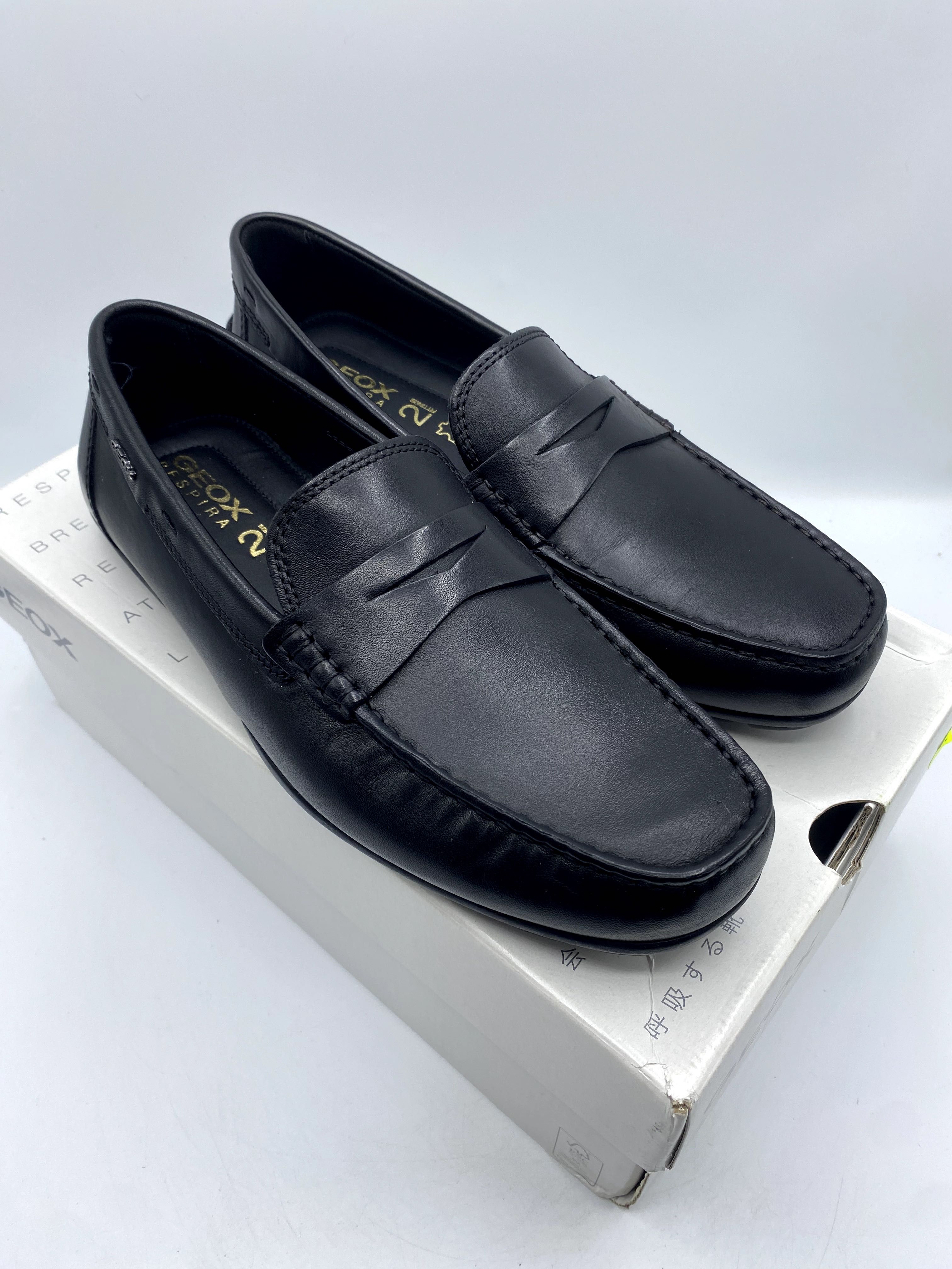 Geox Mokasyny skórzane U Moner W 2Fit D rozmiar 41