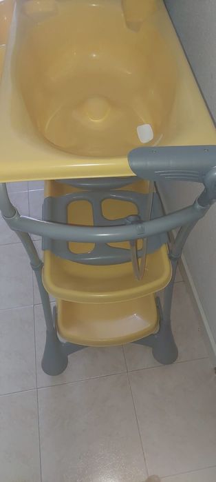Vendo banheira de bebé