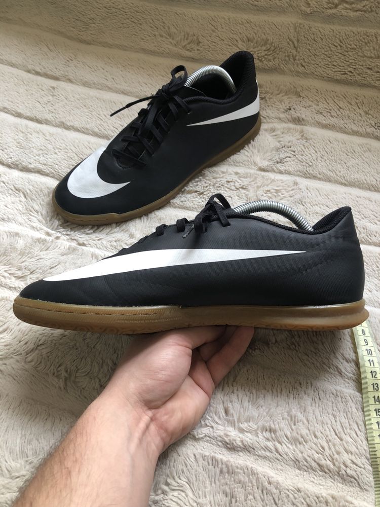 NIKE Bravatax II IC (43) 27.5см мужские футзалки бутсы обувь для зала