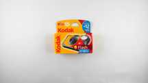 KODAK  - Fun Flash Aparat Analogowy Jednorazowy 27 + 12 zdjęć.