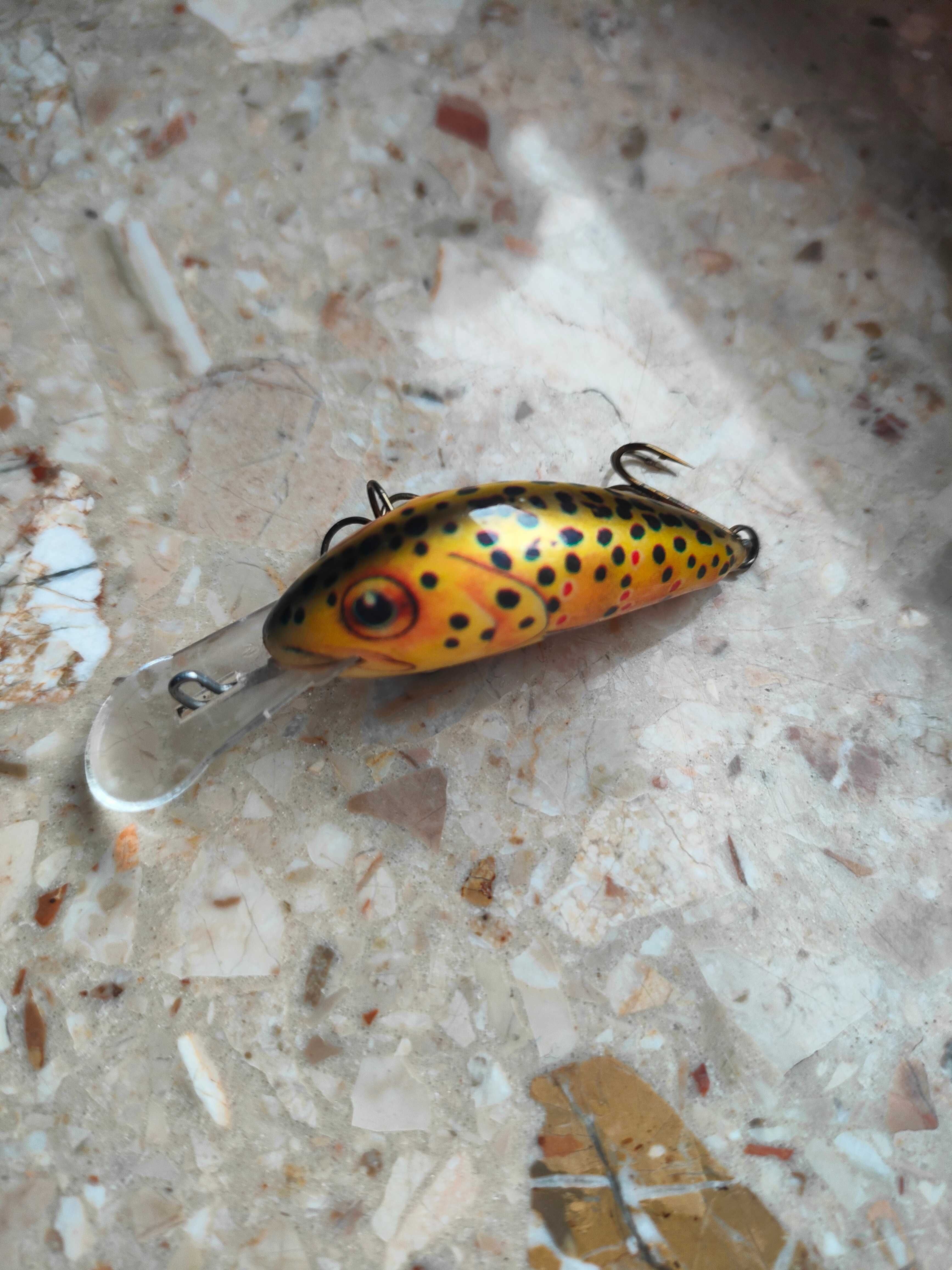 Wobler woblery stary Salmo hornet 4,5cm trout