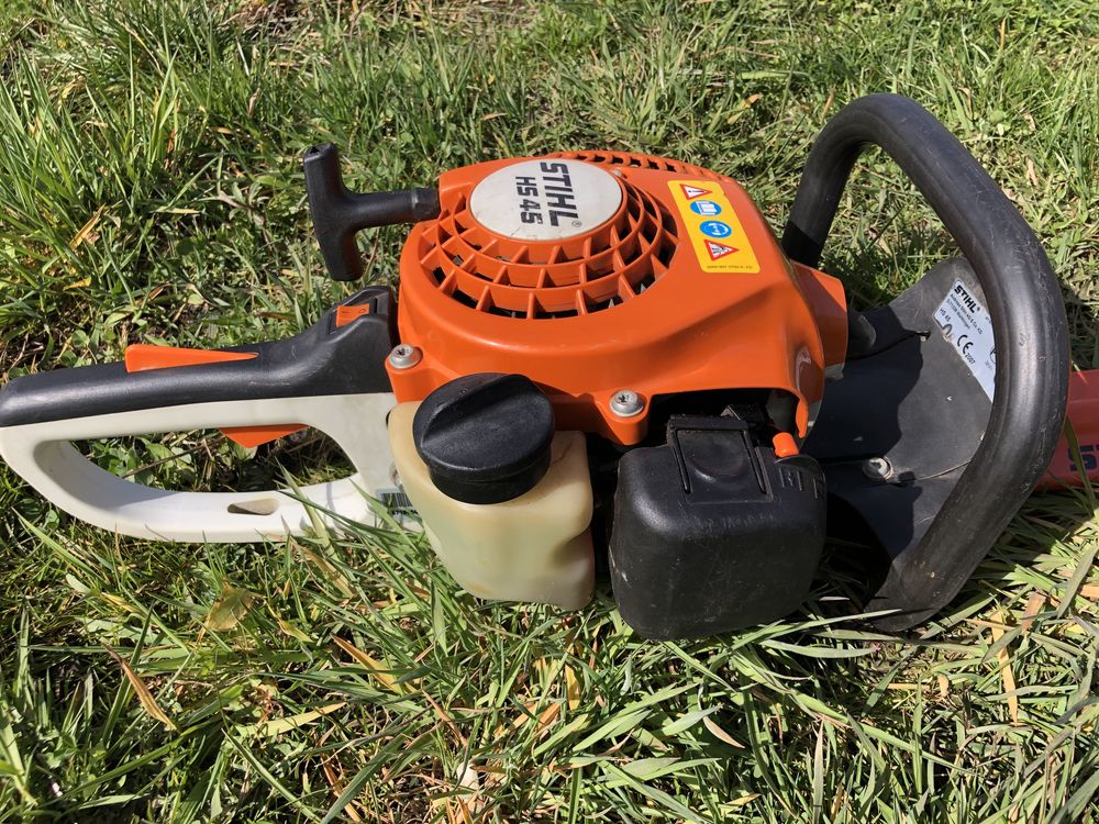 Кущоріз,мотоножниці Stihl HS 45