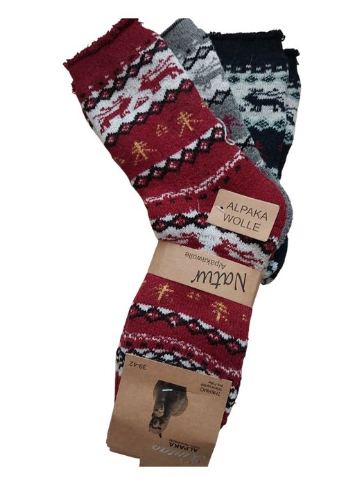 Wełniane skarpety damskie z reniferem