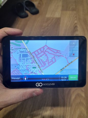 GPS навигатор Goclever