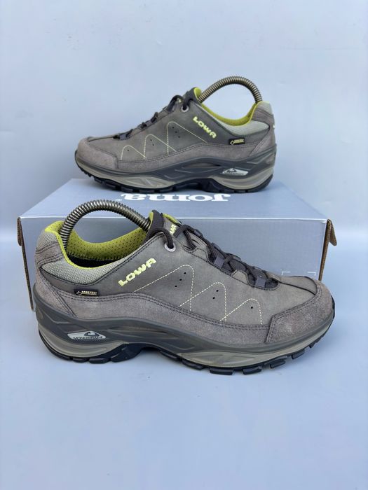 Кросівки Lowa Gore-Tex