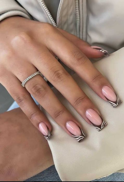 Наращивание ногтей, Маникюр, Педикюр,Шугаринг всех зон.